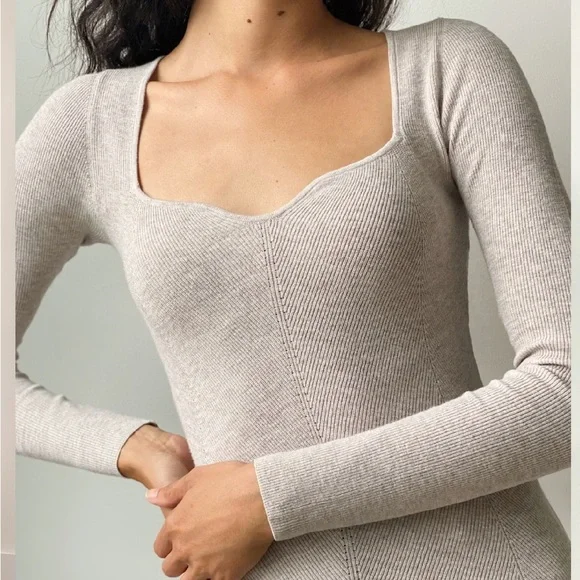 Wilfred Tuscany Sweater - Picture 2 of 5